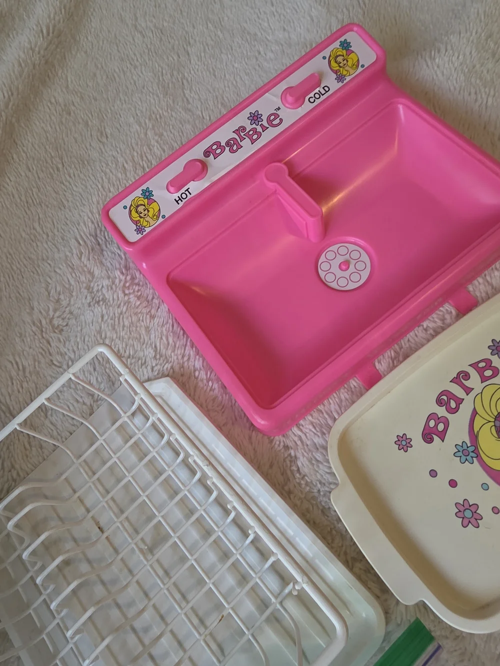 Vintage 1992 Barbie Magic Color Change Party SetPretend Play Dish & Tea Set